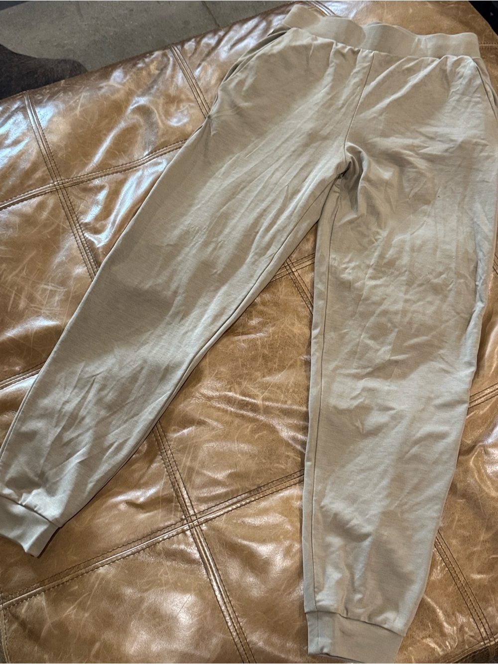MATE the Label Seacell Tencel Everyday Jogger in Pebble Small New - Picture 2 of 6